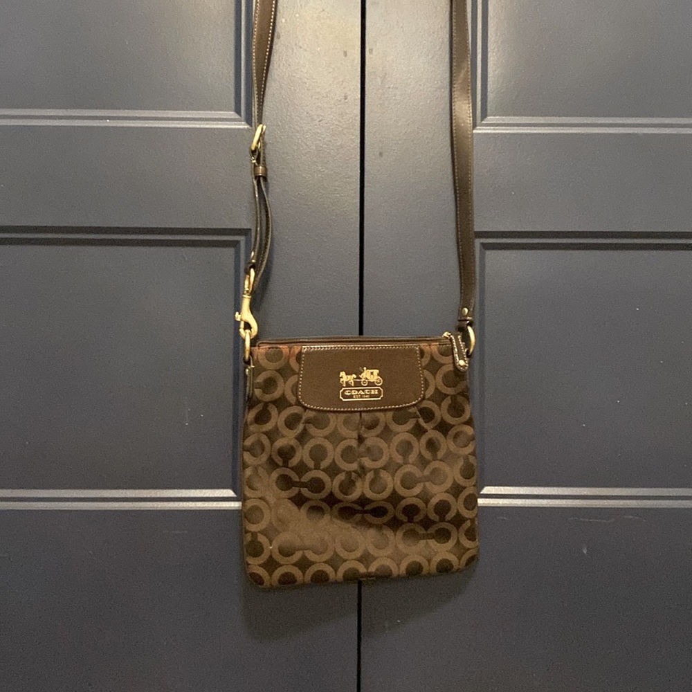 Coach Madison Dotted Art Swingbag